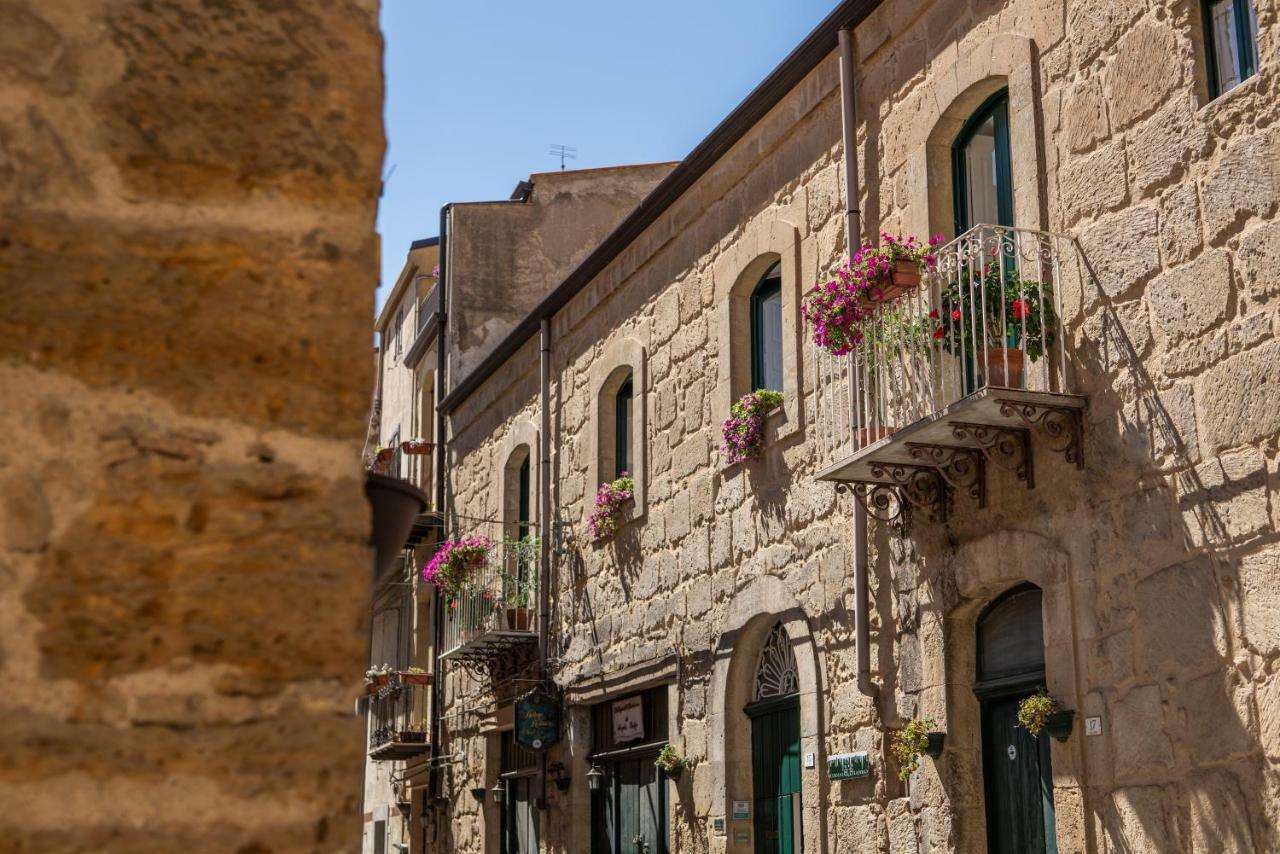 Bianko Ecochic & L'Angolo Di Levante Enna Exteriér fotografie