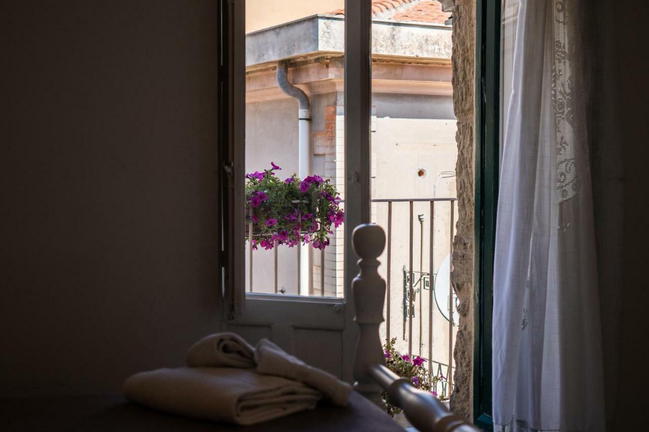 Bianko Ecochic & L'Angolo Di Levante Enna Exteriér fotografie